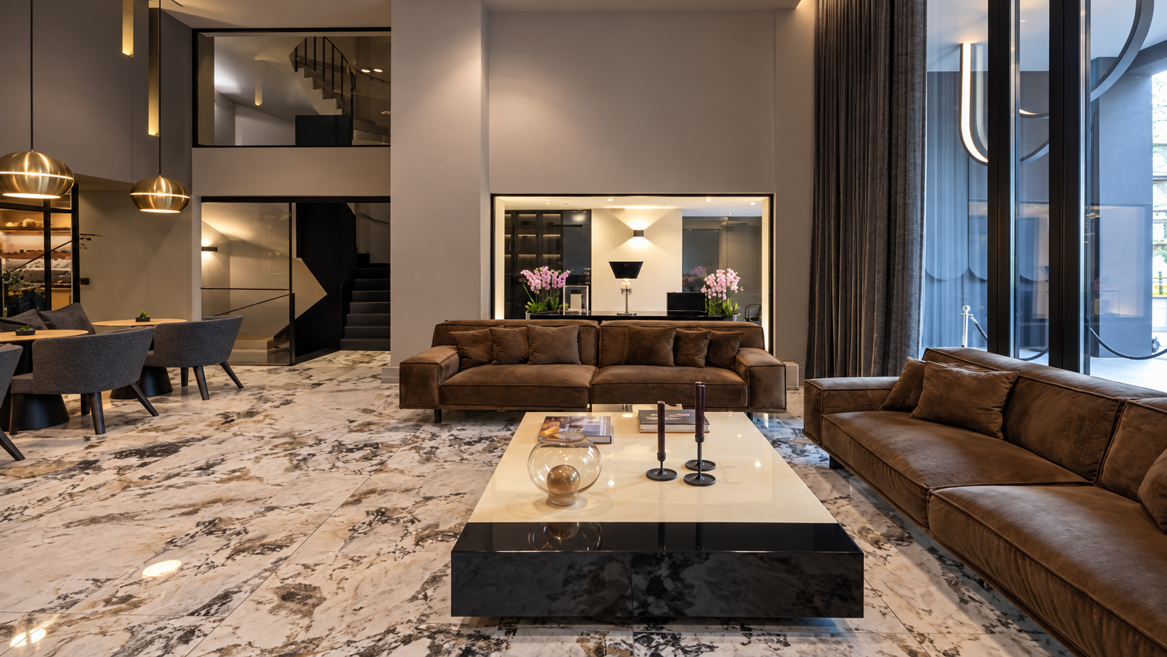 Heritage Hill lobby lounge